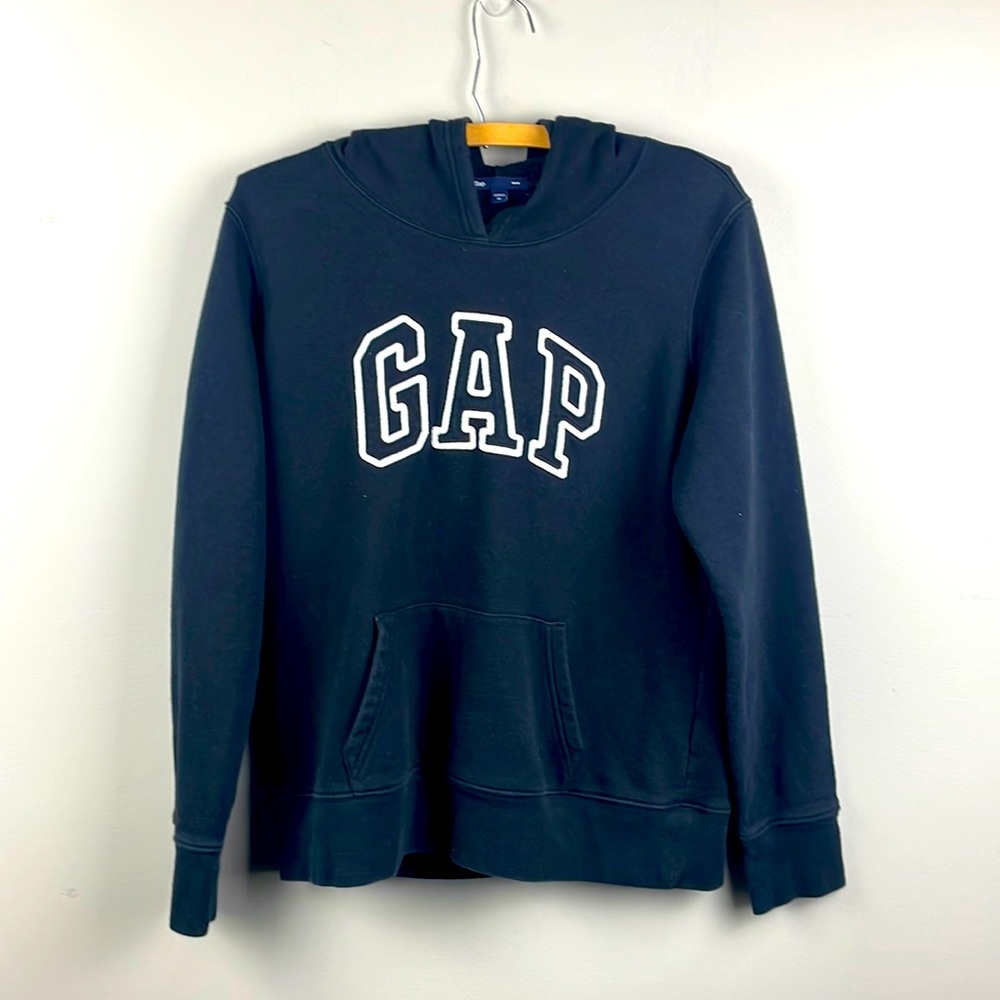 Medium Gap black hoodie
